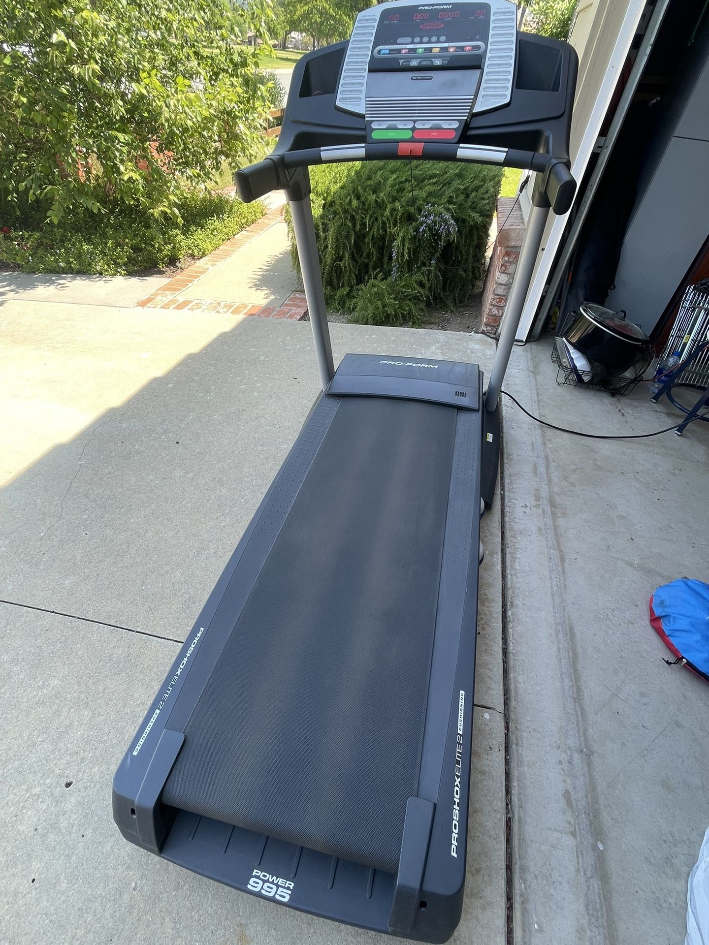 Proshox elite 2 cushioning treadmill 995 hotsell
