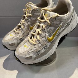 NIKE WOMANS P-6000 “PHANTOM CREAM”