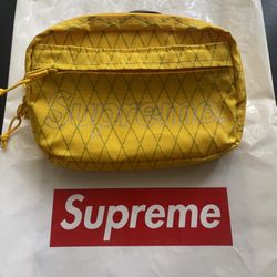 Supreme Shoulder Bag (FW18)