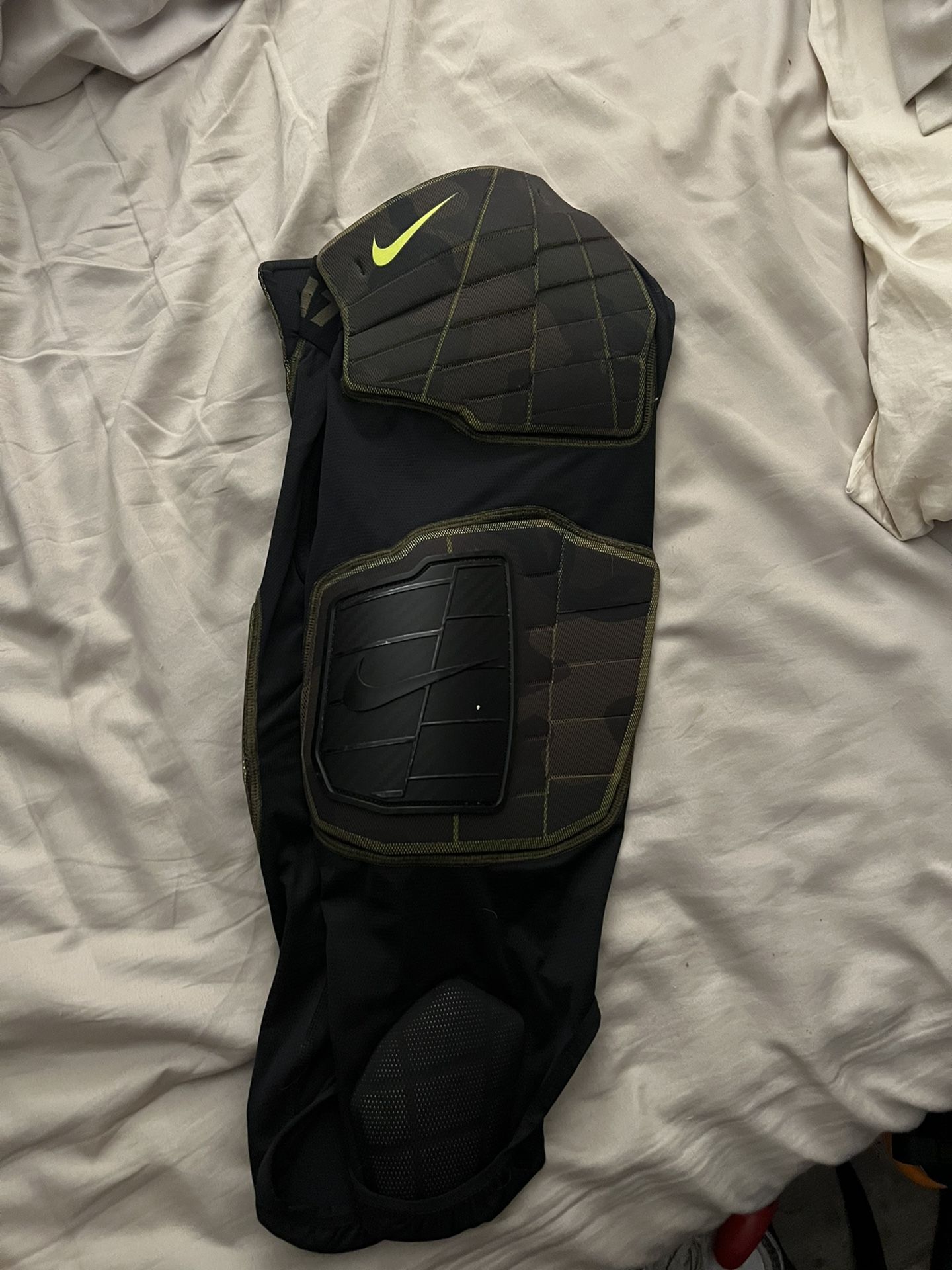 Nike Elite Gurdle