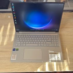 Asus Vivobook 16x OLED