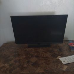 32 Inch Vizio With Remote 50 Bucks