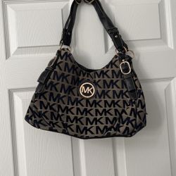 Michael Kors Y2K Shoulder Bag