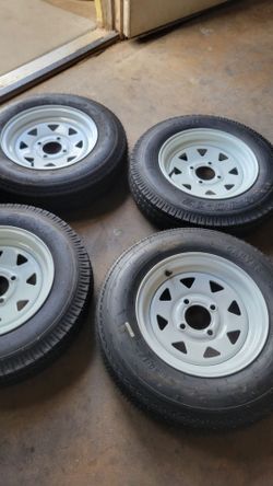 Llantas nuevas  con rines  5.30-12