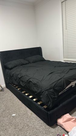 Queen bed