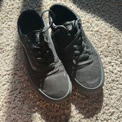 Black Vans 