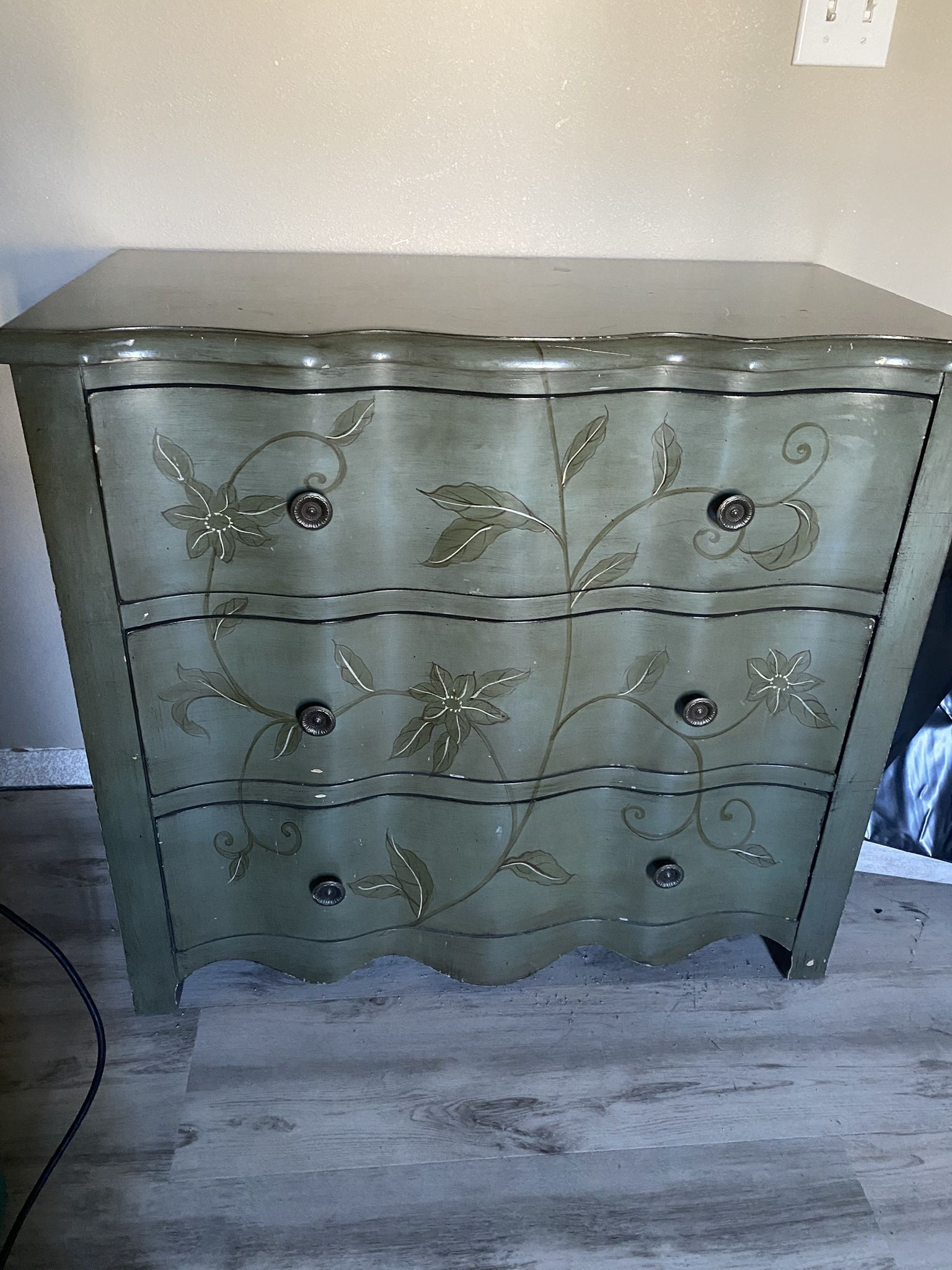 Dresser & Side Table