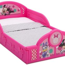 Minnie Mouse Sleep And Play Toddler Bed