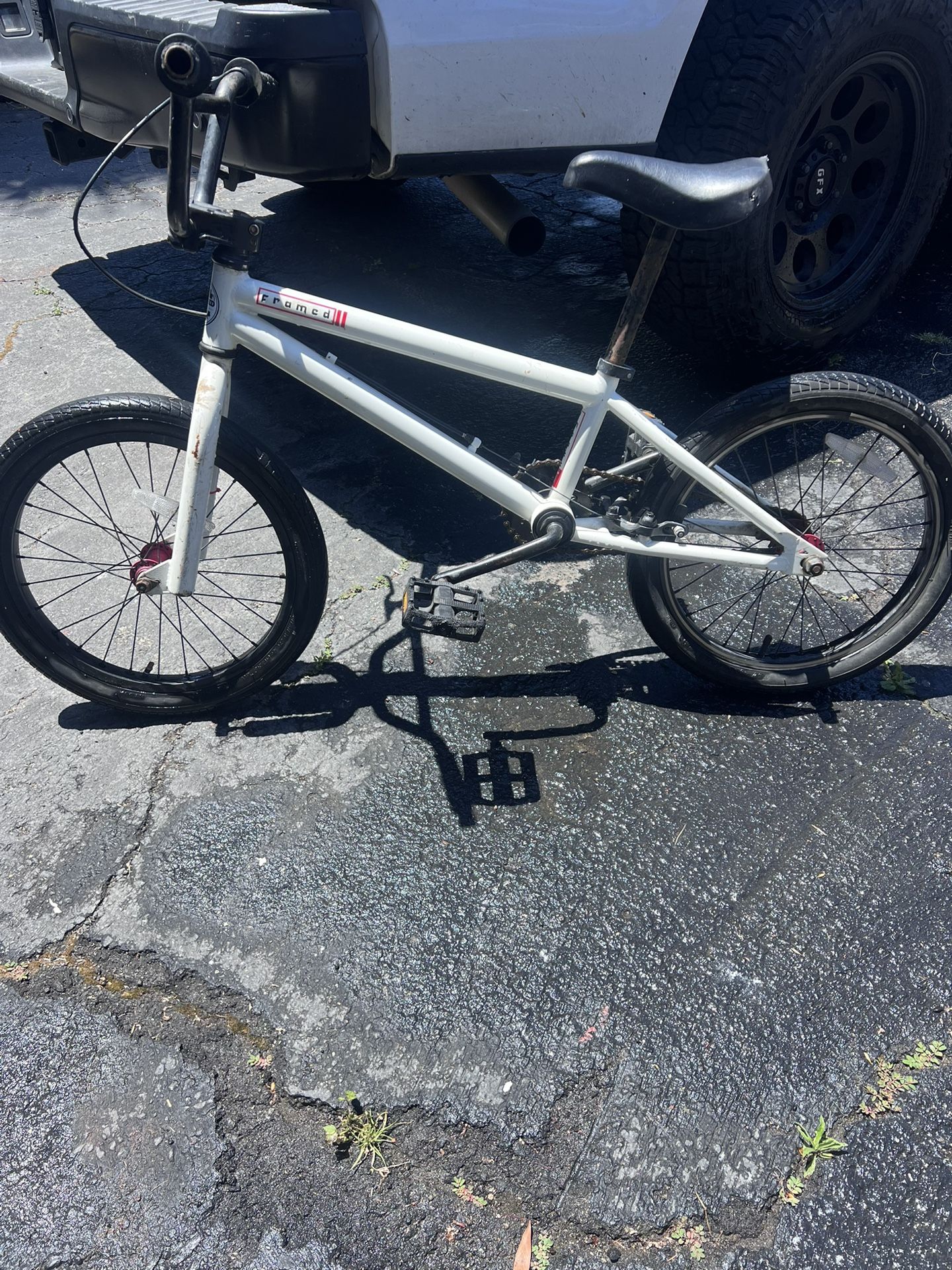 Framed Bike Co Cool Bmx Perfect For Ten Year Old Could Use Some New Grips