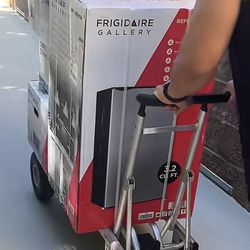Frigidaire Fridge 