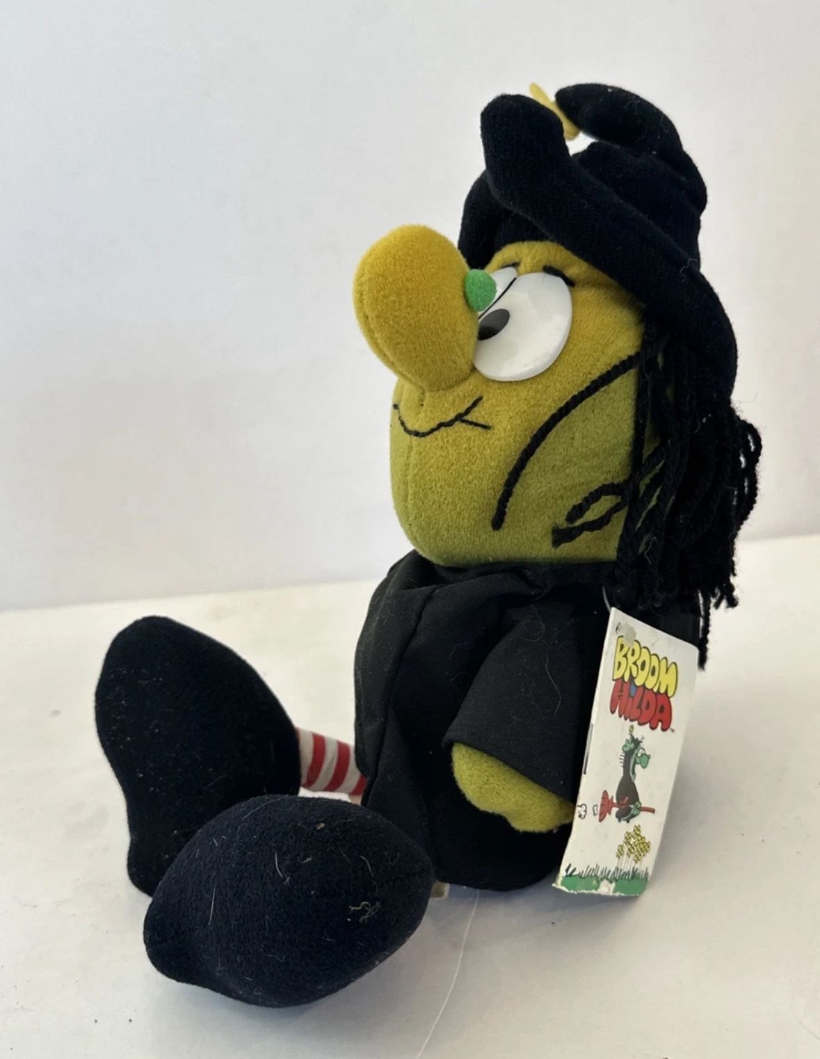 Vintage Wallace Berrie Broom Hilda Witch Plush Stuffed Toy USMC 1983 14” KOREA