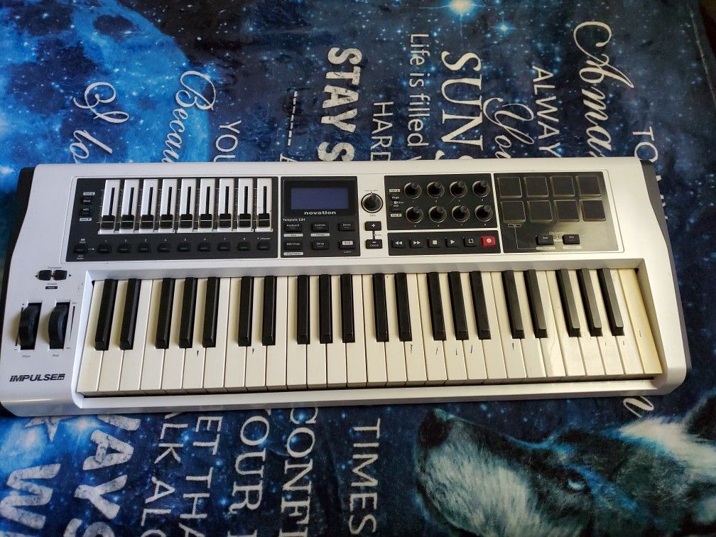 Novation Impulse 49 MIDI