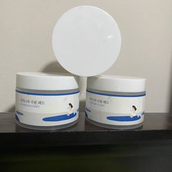 ROUND LAB Birch Juice Moisturizing Pads 80pcs, Korean Skin Care  Hydrating and Soothing Facial Pads, Triple-Layer Toner Pads with Birch Sap and Hyalur