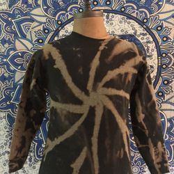 Reverse Tie Dye Crew Neck 
