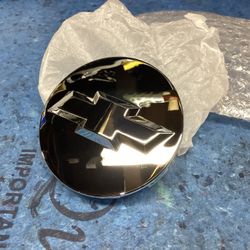 Chevy Chrome 3 1/4” Rim Center Caps.