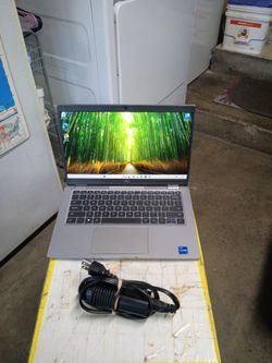 Dell Latitude 5320 13.3" 11th Gen i5 8gb 256gb SSD