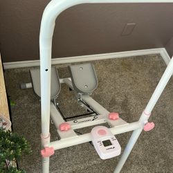 Stairstepper With Handlebar- 300lb Capacity