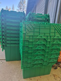 Green Plastic Stackable Storage Totes with Lids