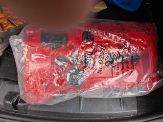 2011 mini Cooper countryman aluminum valve cover