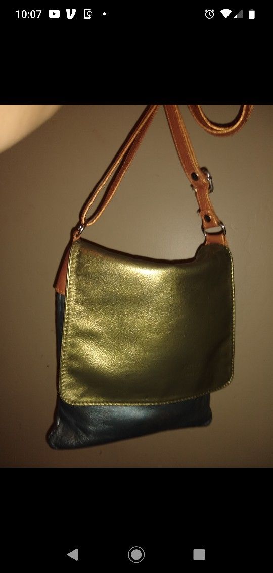VERA PELLE ITALIAN GENUINE SOFT METALLIC LEATHER MESSENGER BAG