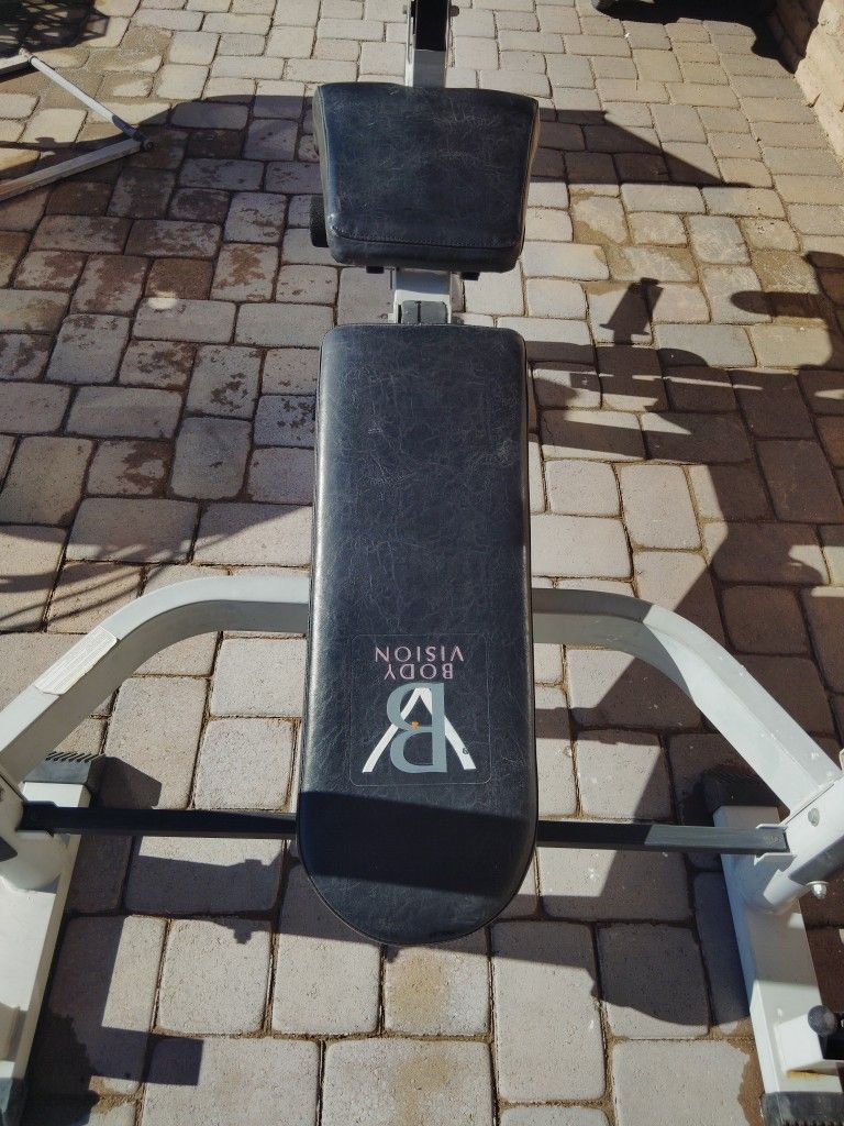 Weight Bench 