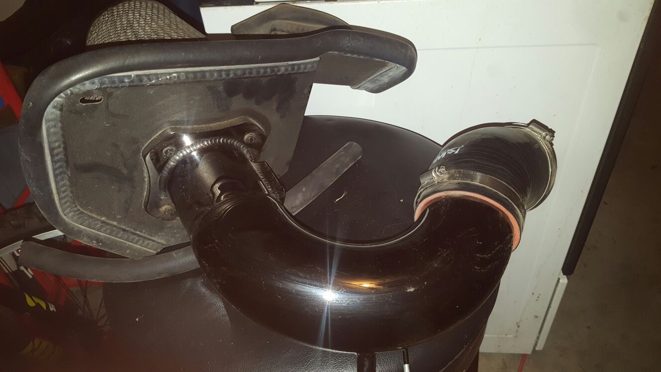 R2C air intake for infiniti m45 or fx45(still available)