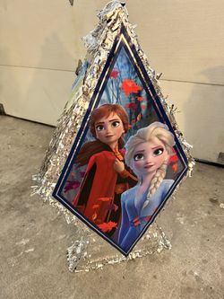 Giant Frozen Elsa Pinata
