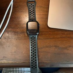 Apple Watch Series 7- Water Damage
