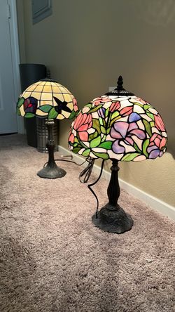 Tiffany style lamb