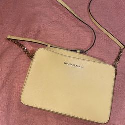 Michael Kors Crossbody Bag