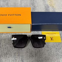 Louis Vuitton Shades 