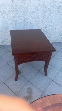 Night stand