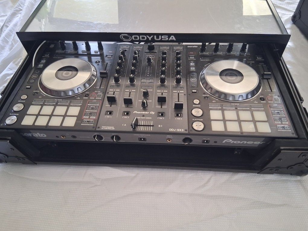 D.J. Turn Table Sound Board