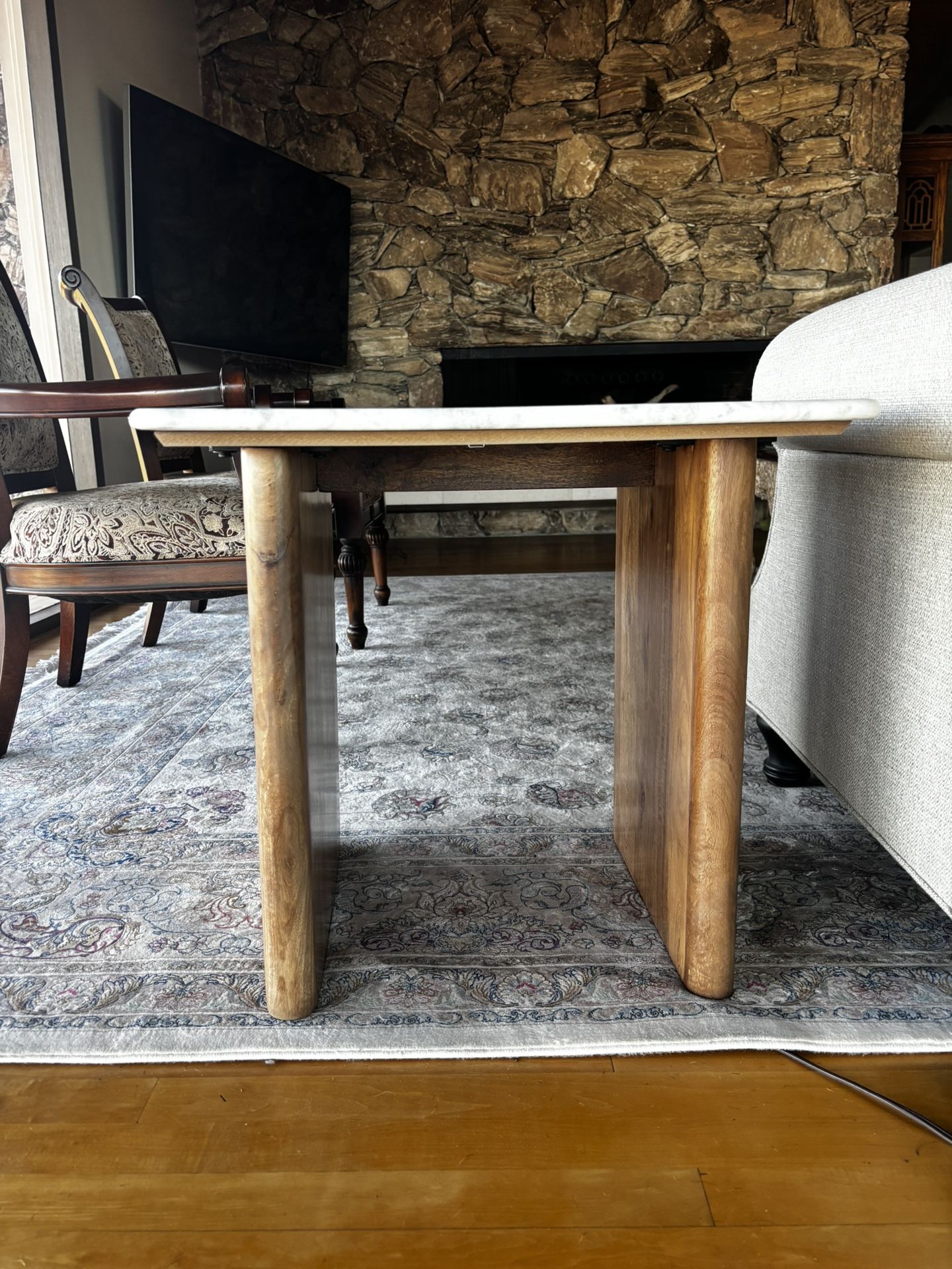 2 marble end tables 23in x 23in x 23in (50$ for both)