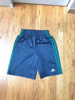 Youth boys Adidas shorts size med 10/12