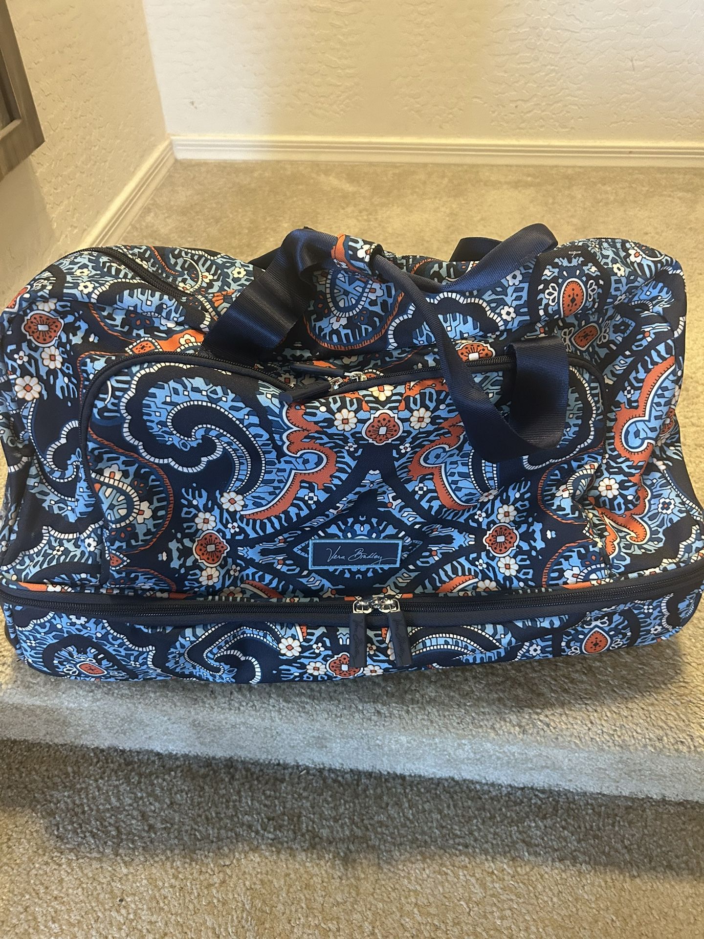 Vera Bradley Rolling Duffel Bag Weekender 21” W X 13 H