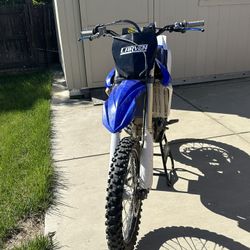 Yamaha YZ-450f 