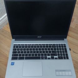 Acer W/Carrying Bag(Uses C Charger)