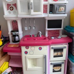 Play Kitchen $25