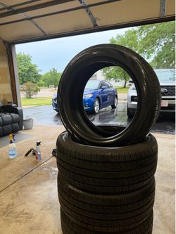 LLANTAS USADAS SUREDRIVE 235/45R18 - SET DE 4   $400 YA INSTALADAS A DOMICILIO