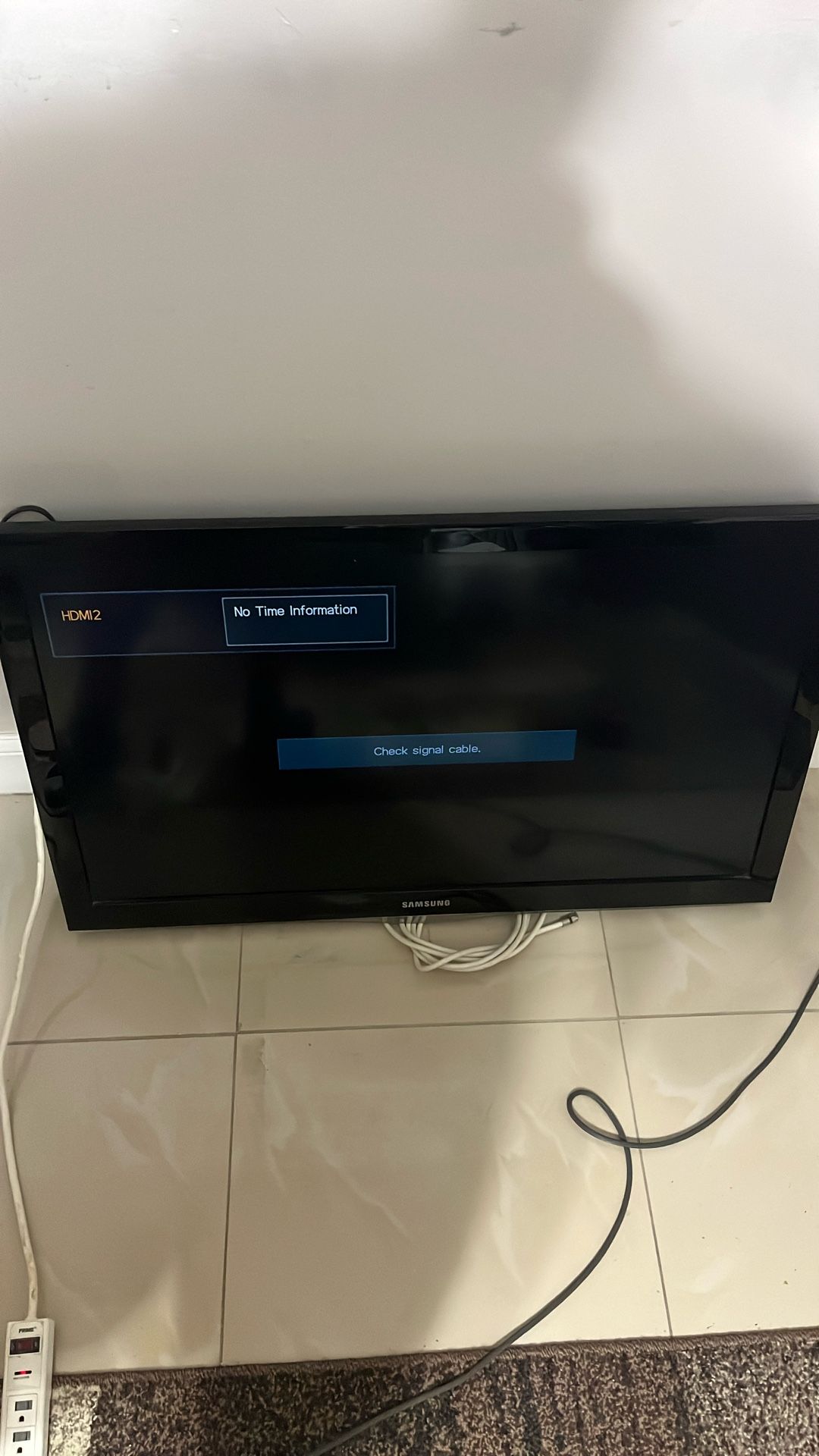 40” Samsung TV