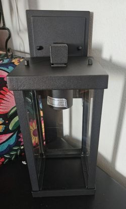 Outdoor Wall Lantern