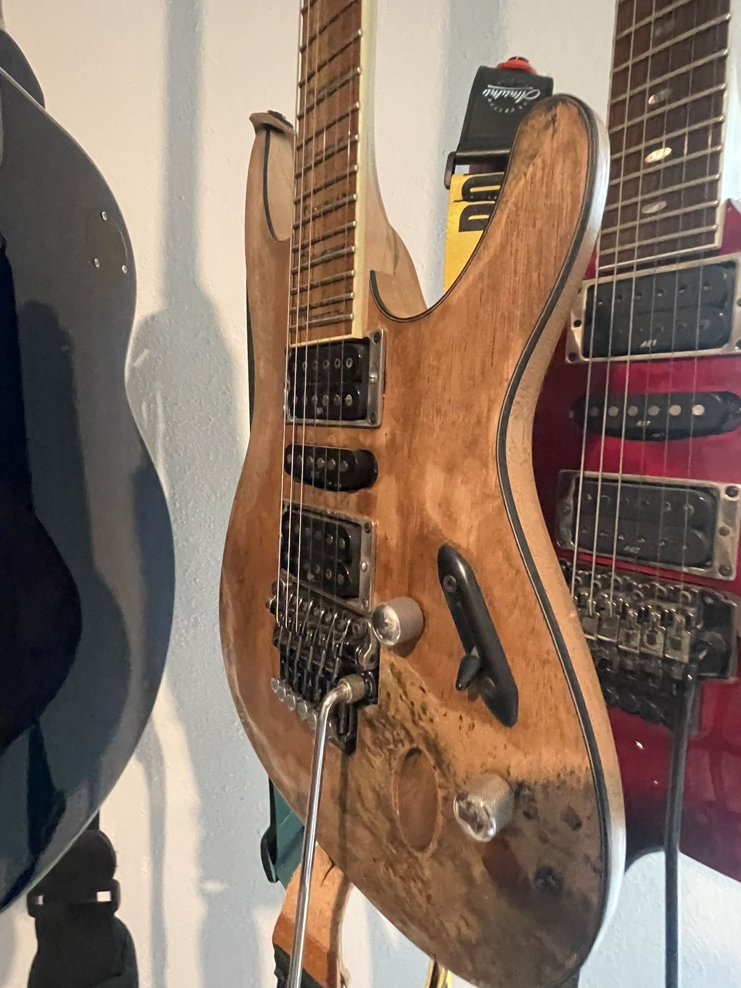 Guitar Ibanez S770PB. Ready To Tock