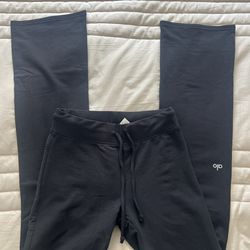 Alo Sway Bootcut Sweatpants