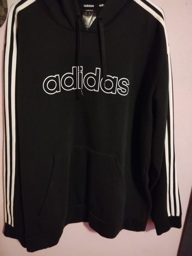 Adidas Sweater