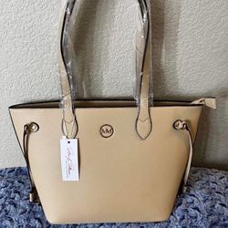 Marilyn Monroe’s Purse 