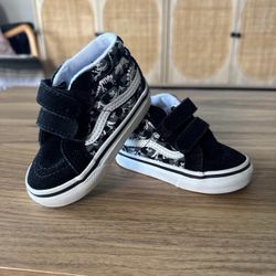 Vans Toddler Size 5 High Tops