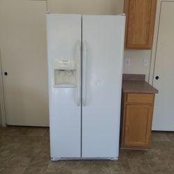 Appliance Full Kitchen Set (White) $140