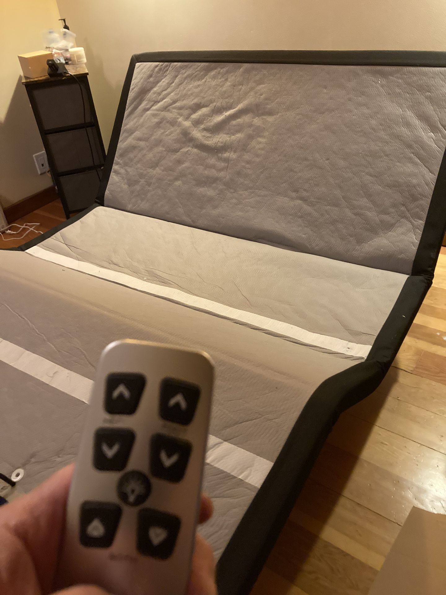 Adjustable bed Frame With Remote