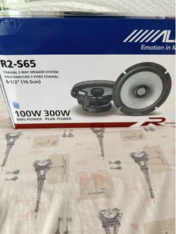 Alpine R series speakers